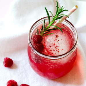 Himbeer Gin & Tonic